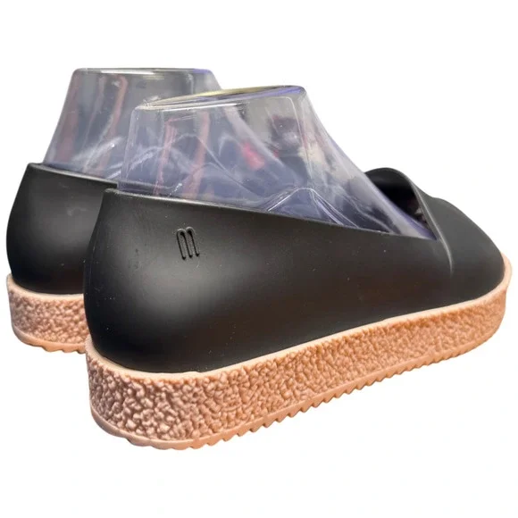 Melissa Puzzle Women 39/US 8 Peep Toe Platform Shoe Black Pink Soles Sustainable - Picture 5 of 12